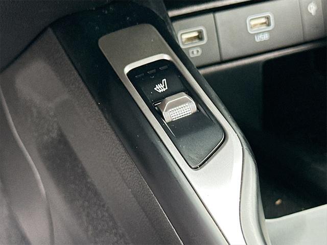 used 2022 Kia Sorento car, priced at $26,551