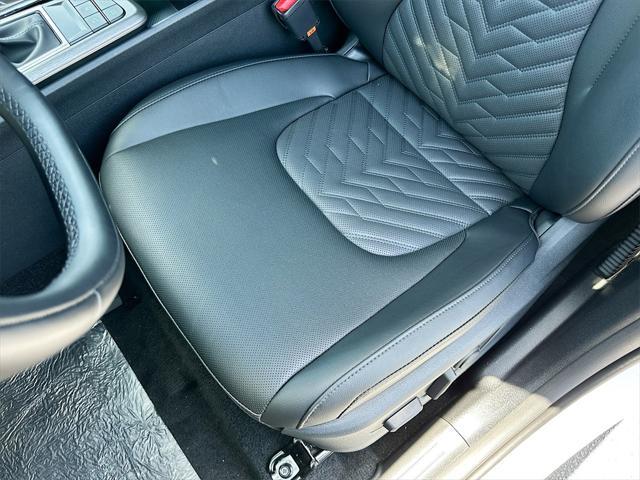 new 2026 Kia Sportage car, priced at $33,158