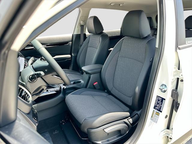 new 2025 Kia Seltos car, priced at $24,794