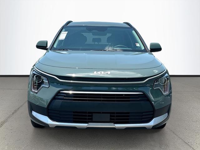 new 2025 Kia Niro car, priced at $28,695