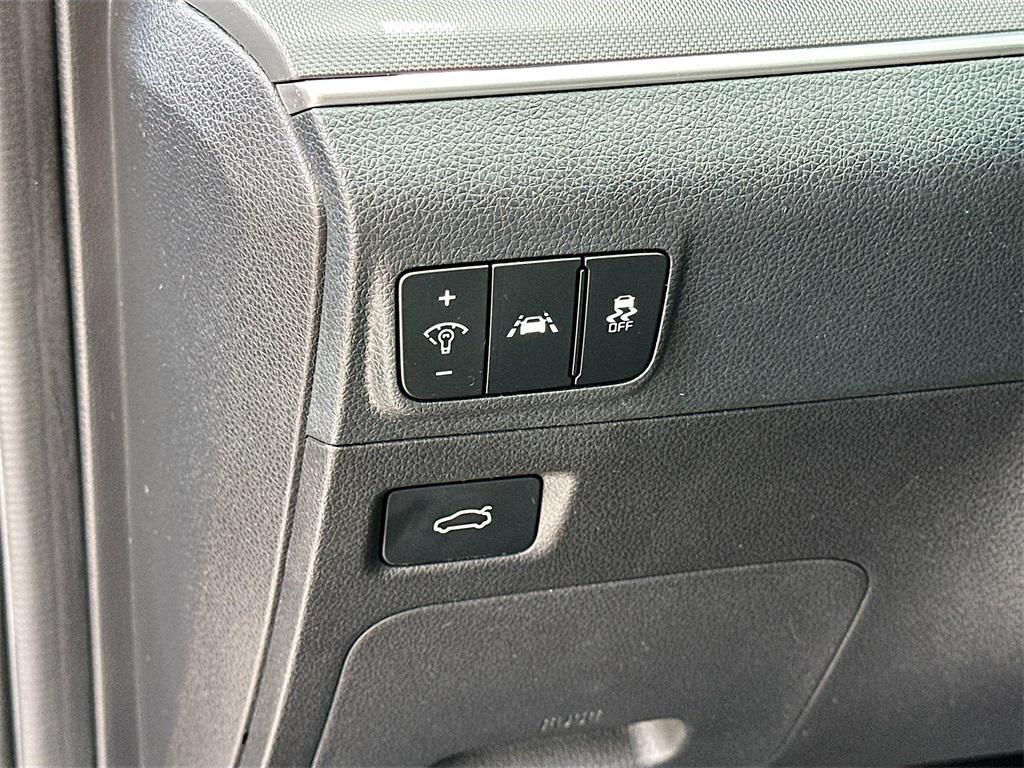 used 2022 Kia K5 car, priced at $22,991