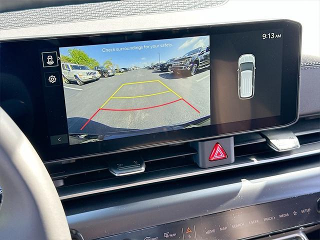 new 2025 Kia Carnival Hybrid car, priced at $39,993