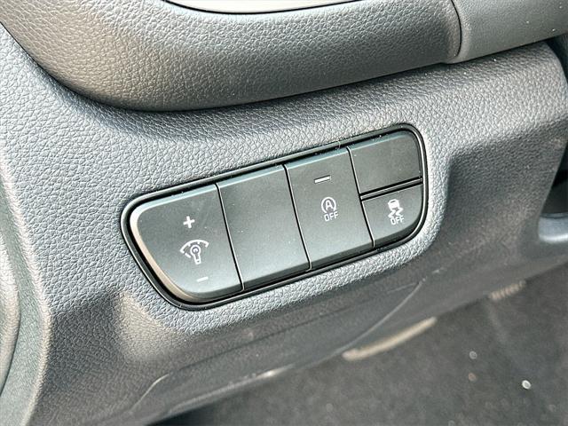 new 2025 Kia Seltos car, priced at $26,072