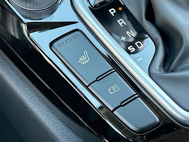 new 2025 Kia Seltos car, priced at $26,360