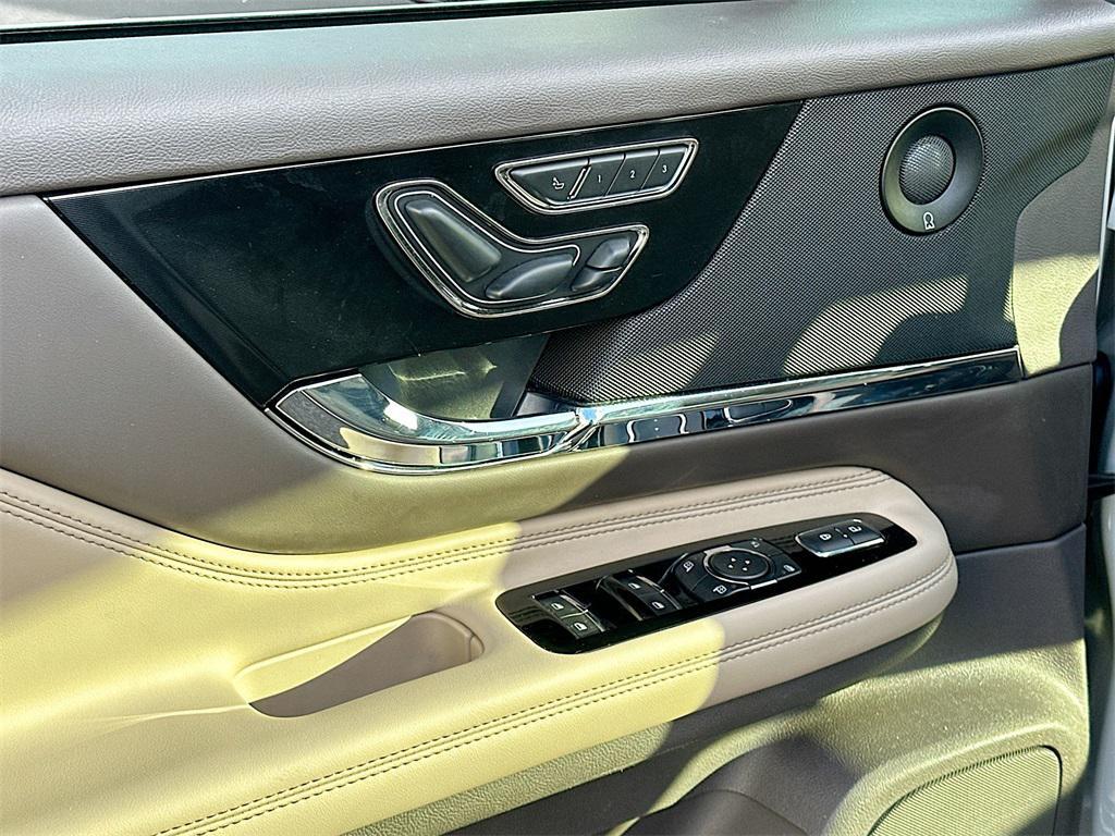 used 2022 Lincoln Corsair car, priced at $30,429