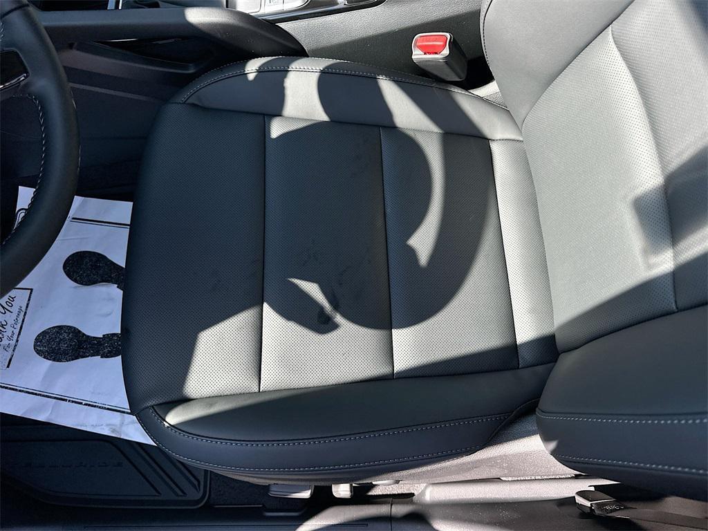 new 2025 Kia Telluride car, priced at $38,330