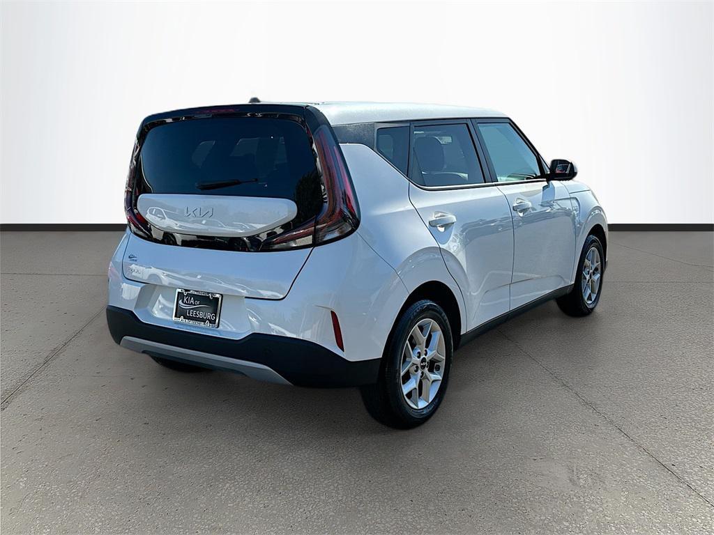 used 2024 Kia Soul car, priced at $15,991