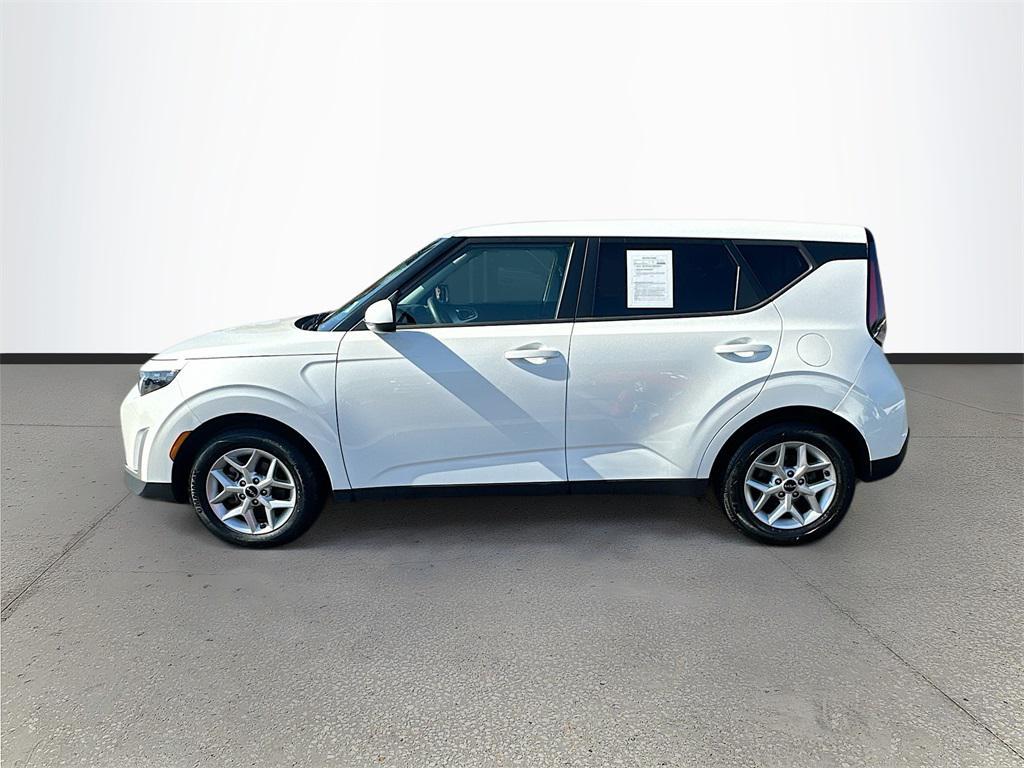 used 2024 Kia Soul car, priced at $15,991