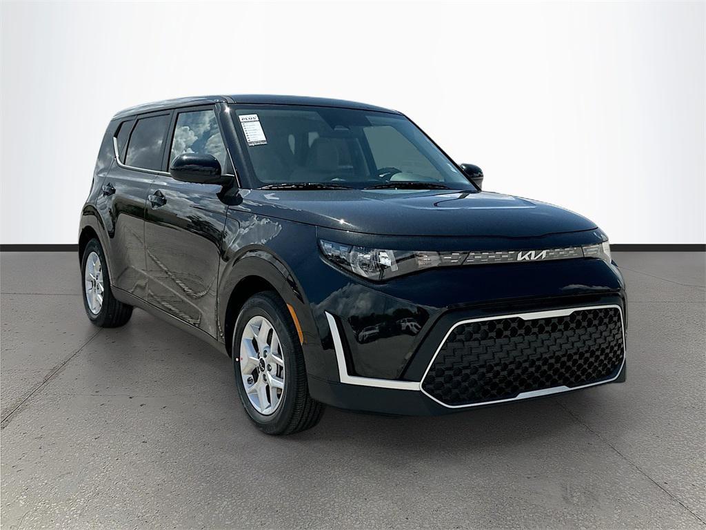 new 2025 Kia Soul car, priced at $19,230