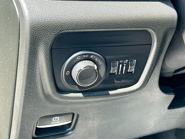 used 2023 Jeep Grand Cherokee L car, priced at $30,991
