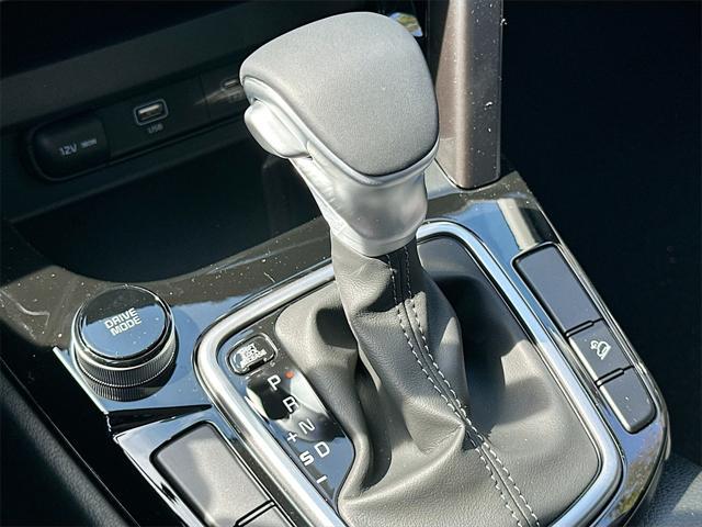 new 2025 Kia Seltos car, priced at $25,343