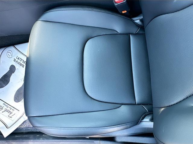 new 2025 Kia Sportage car, priced at $32,486