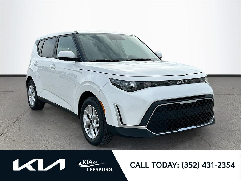 new 2025 Kia Soul car, priced at $19,884