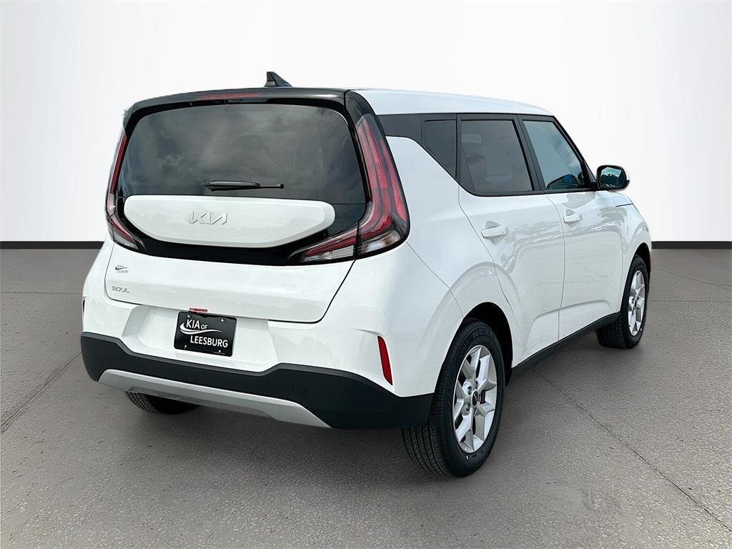 new 2025 Kia Soul car, priced at $19,684