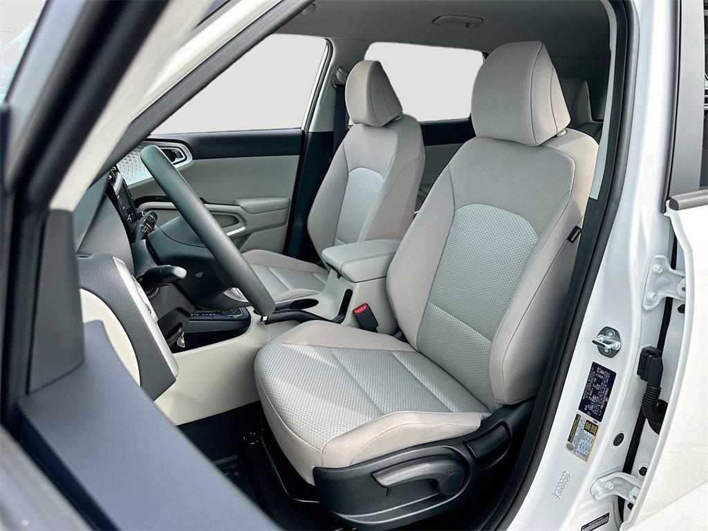 new 2025 Kia Soul car, priced at $19,684