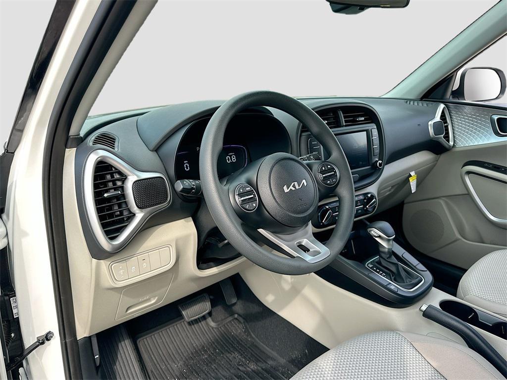 new 2025 Kia Soul car, priced at $19,684