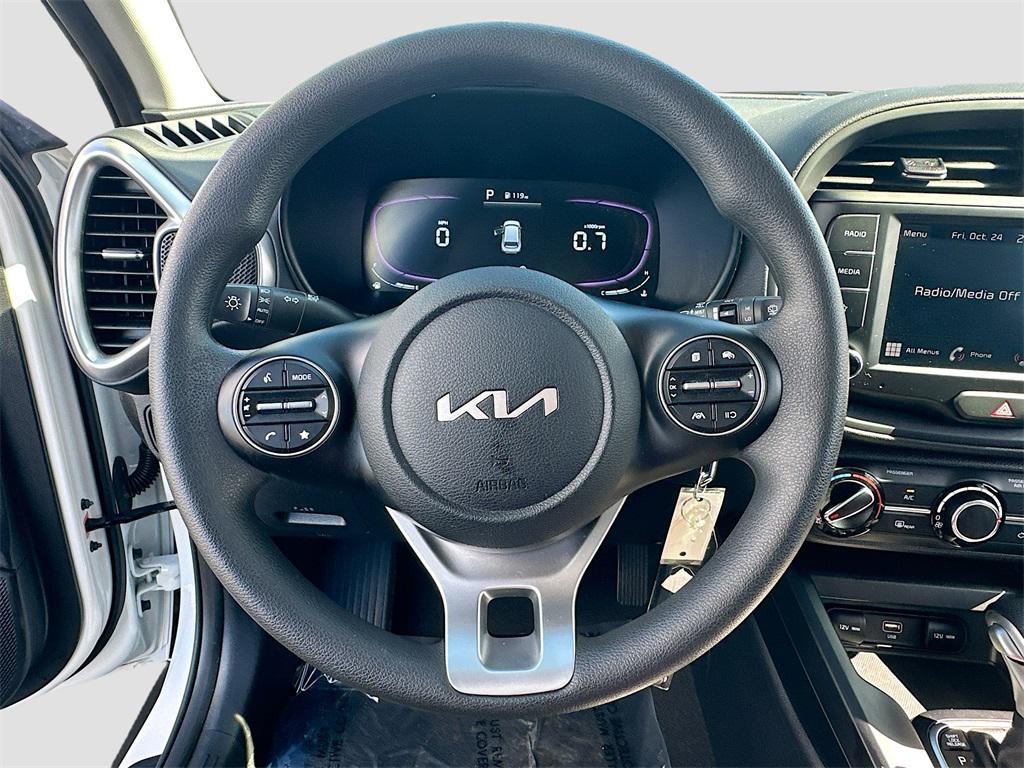used 2023 Kia Soul car, priced at $16,551
