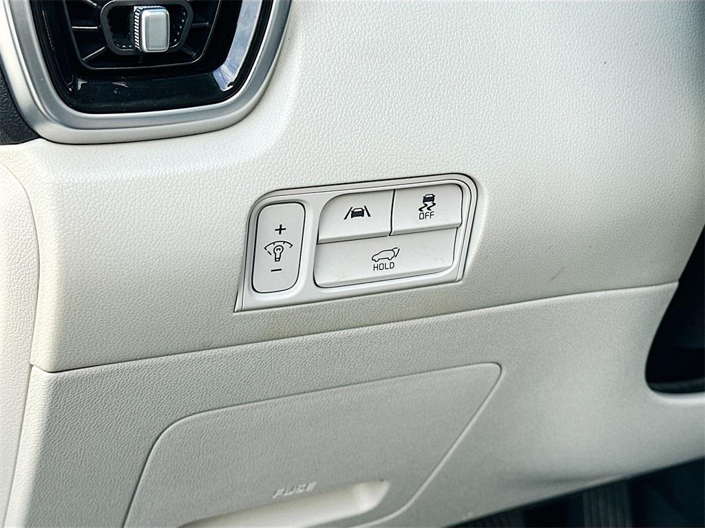 used 2021 Kia Sorento car, priced at $22,991
