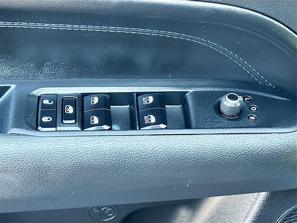 used 2025 Jeep Compass car, priced at $25,551