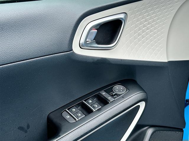 used 2024 Kia Soul car, priced at $20,551
