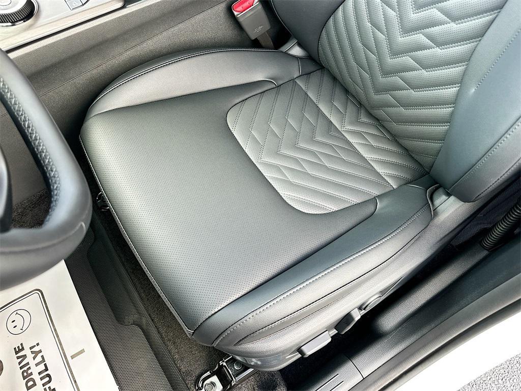 new 2026 Kia Sportage car, priced at $33,267