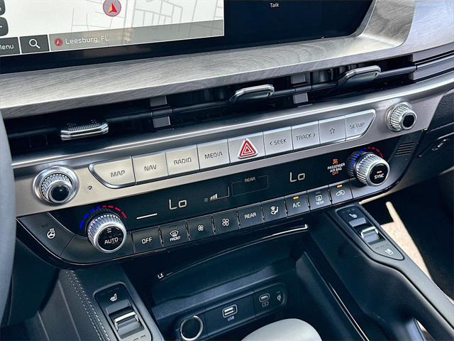 new 2025 Kia Telluride car, priced at $45,853