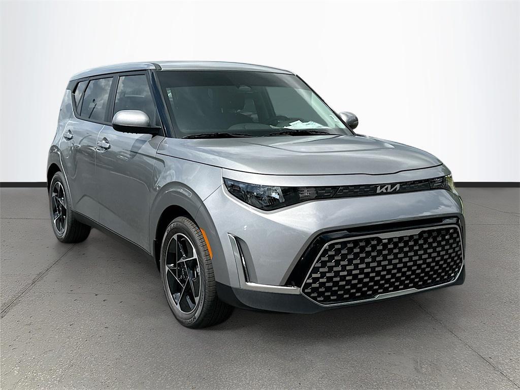 new 2025 Kia Soul car, priced at $23,778
