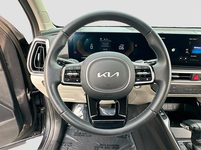 used 2024 Kia Sorento car, priced at $30,991