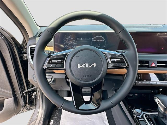 new 2025 Kia Seltos car, priced at $25,053