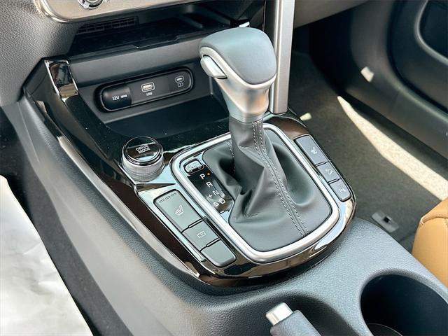 new 2025 Kia Seltos car, priced at $25,053