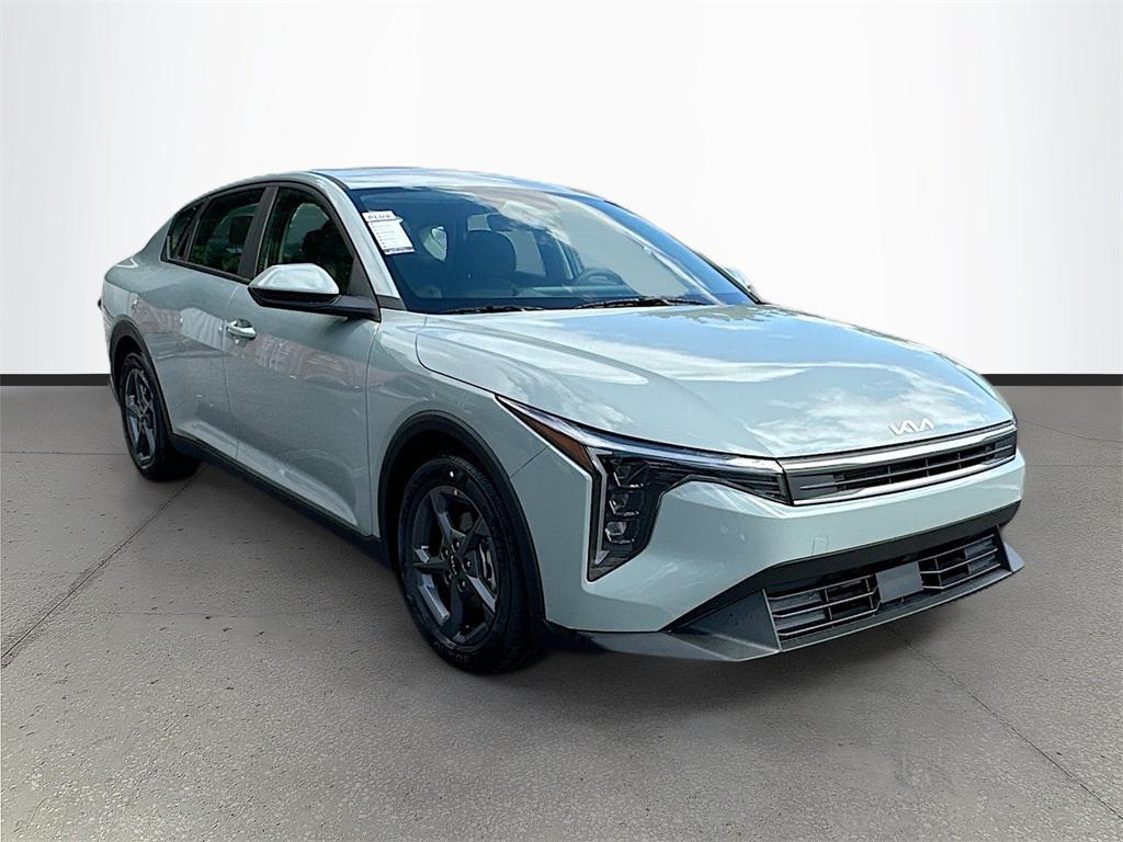 new 2025 Kia K4 car, priced at $22,644