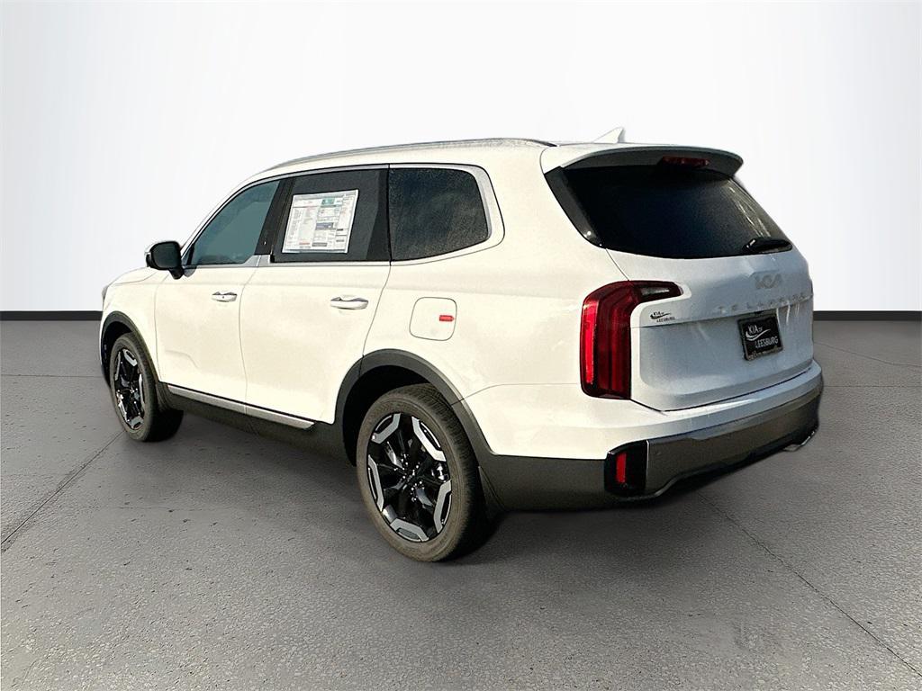 new 2025 Kia Telluride car, priced at $38,362