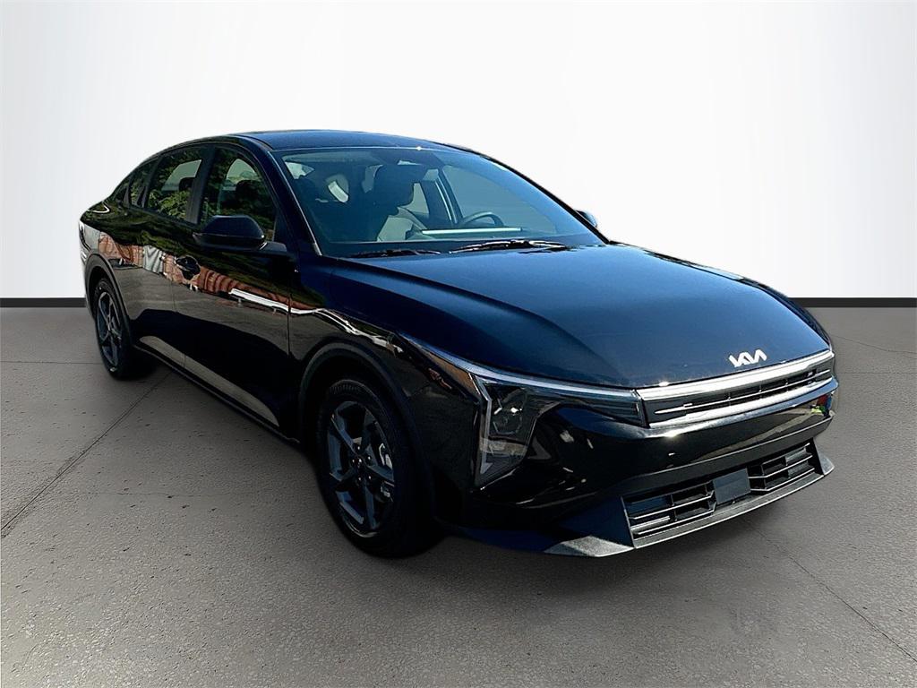 new 2025 Kia K4 car, priced at $21,904