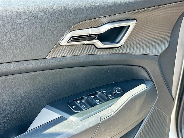 new 2025 Kia Sportage Hybrid car, priced at $30,884