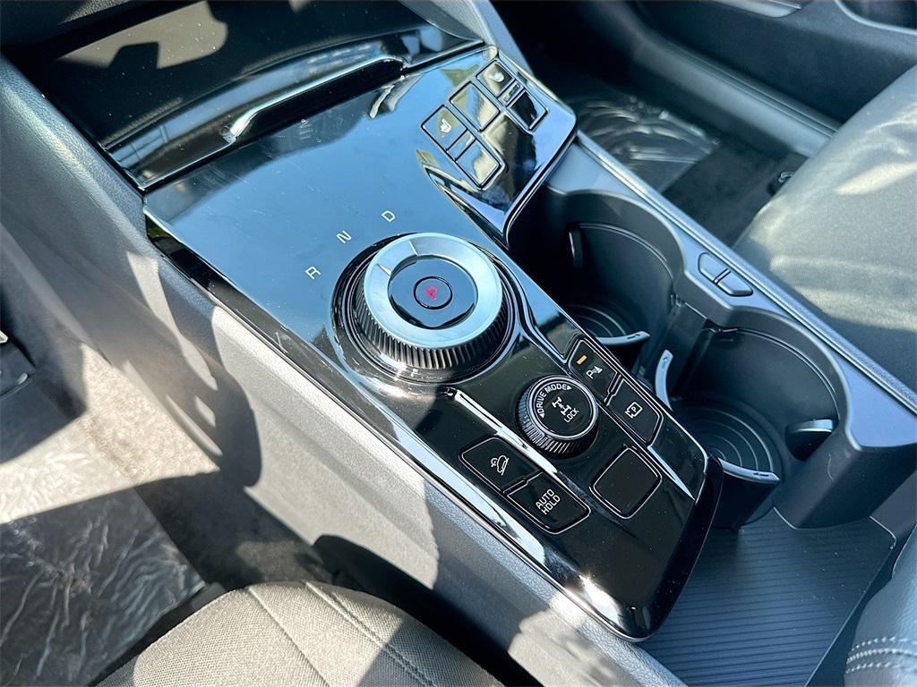 new 2025 Kia Sportage Hybrid car, priced at $27,802