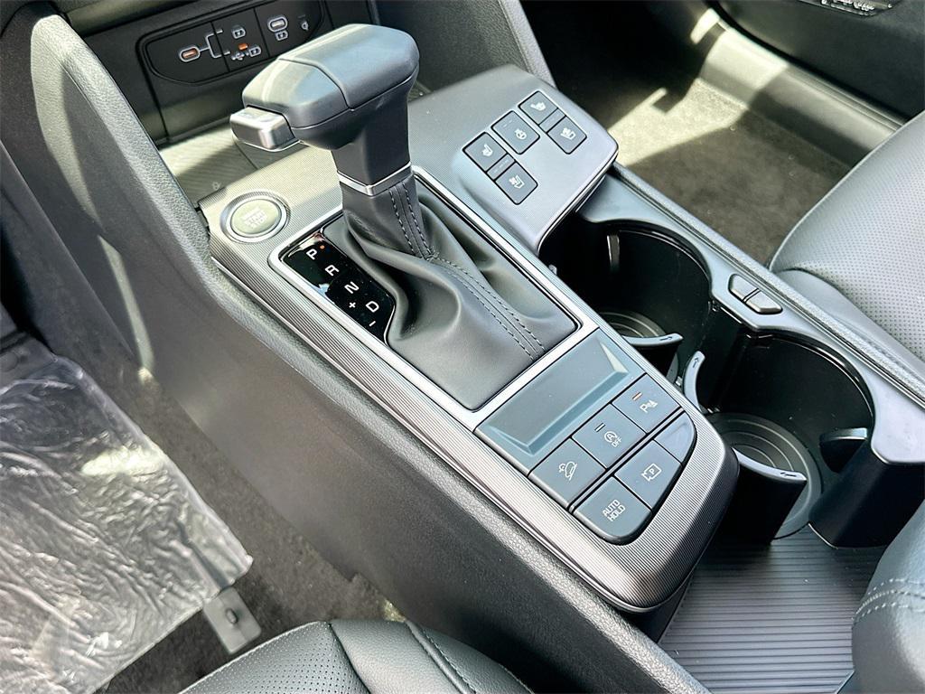 new 2026 Kia Sportage car, priced at $34,196