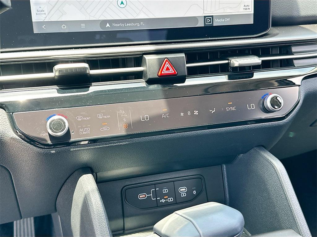 new 2026 Kia Sportage car, priced at $34,196