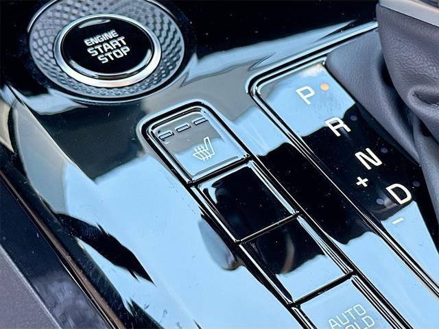new 2025 Kia Niro car, priced at $28,467