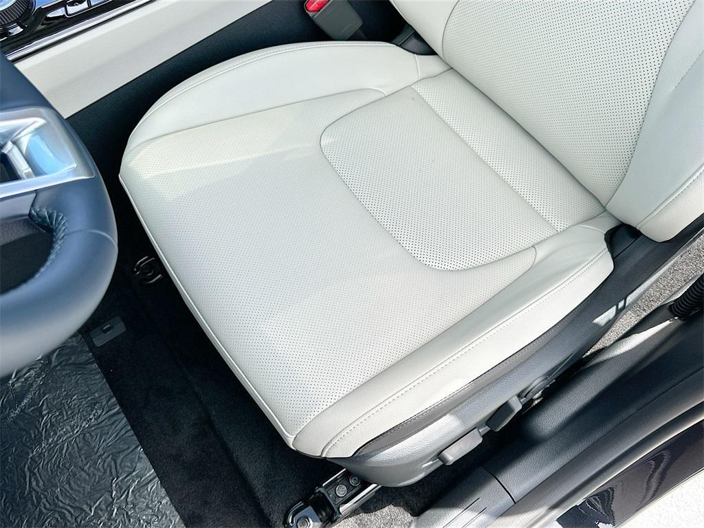 new 2025 Kia Sportage Hybrid car, priced at $31,776