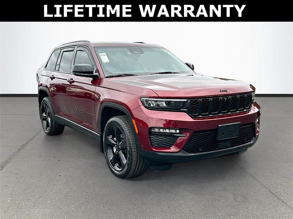 used 2024 Jeep Grand Cherokee car, priced at $35,551