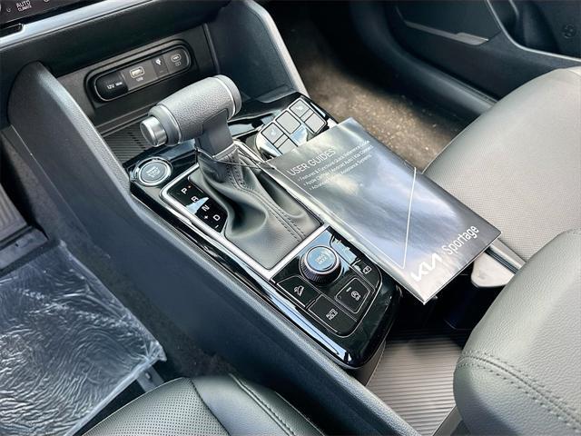 new 2025 Kia Sportage car, priced at $28,671