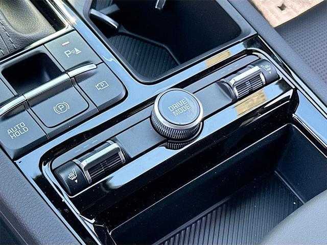 new 2025 Kia K5 car, priced at $27,252