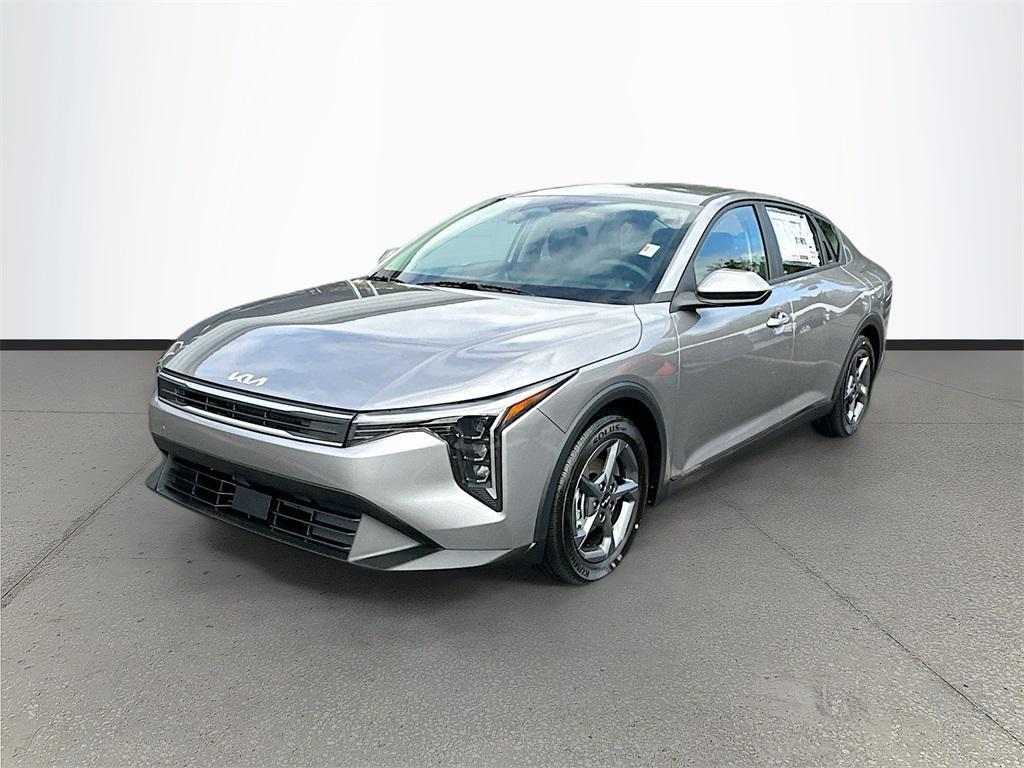 new 2025 Kia K4 car, priced at $22,580