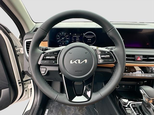 new 2025 Kia Seltos car, priced at $26,624