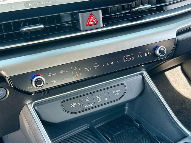 new 2025 Kia Carnival Hybrid car, priced at $48,259