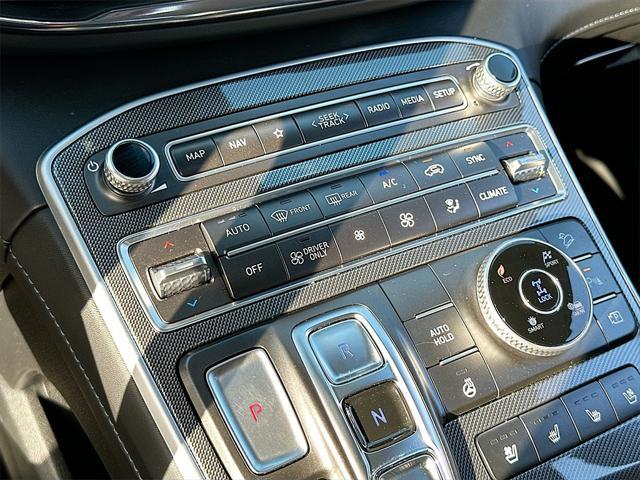 used 2022 Hyundai Santa Fe car, priced at $25,991