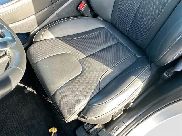used 2022 Hyundai Santa Fe car, priced at $25,991