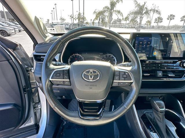 used 2021 Toyota Highlander car, priced at $33,991