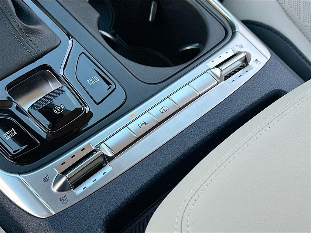 new 2026 Kia Carnival car, priced at $44,107