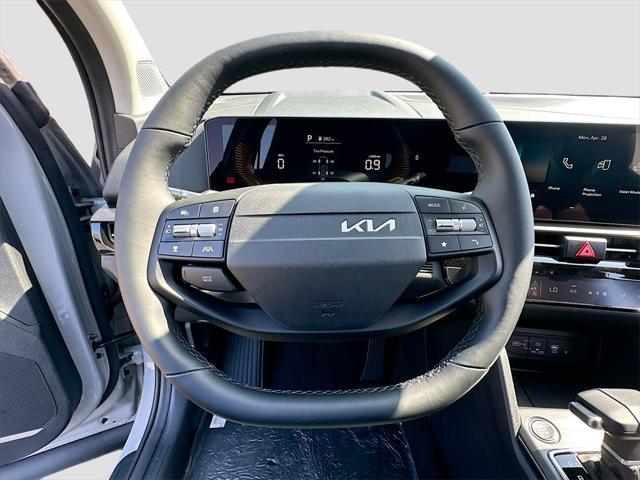 new 2026 Kia Sportage car, priced at $32,389